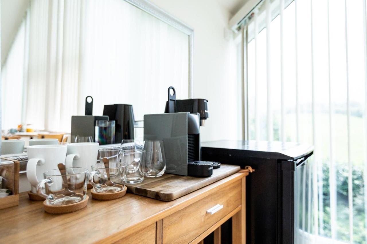 Ecton House Bed & Breakfast นิวพอร์ต ภายนอก รูปภาพ